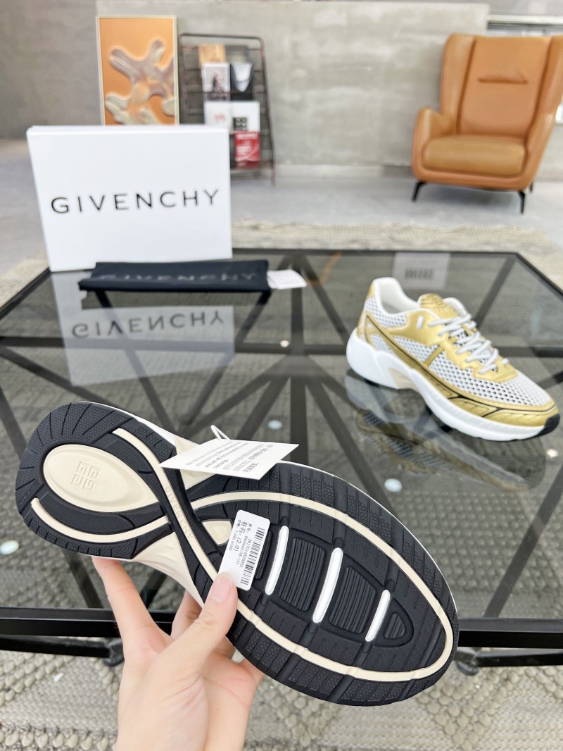 Givenchy Sneakers